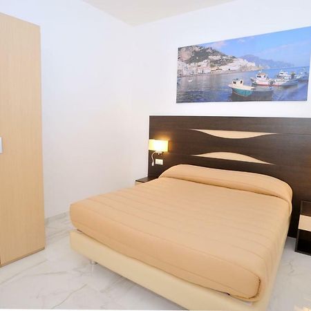 مايوري Dipino Accommodation المظهر الخارجي الصورة