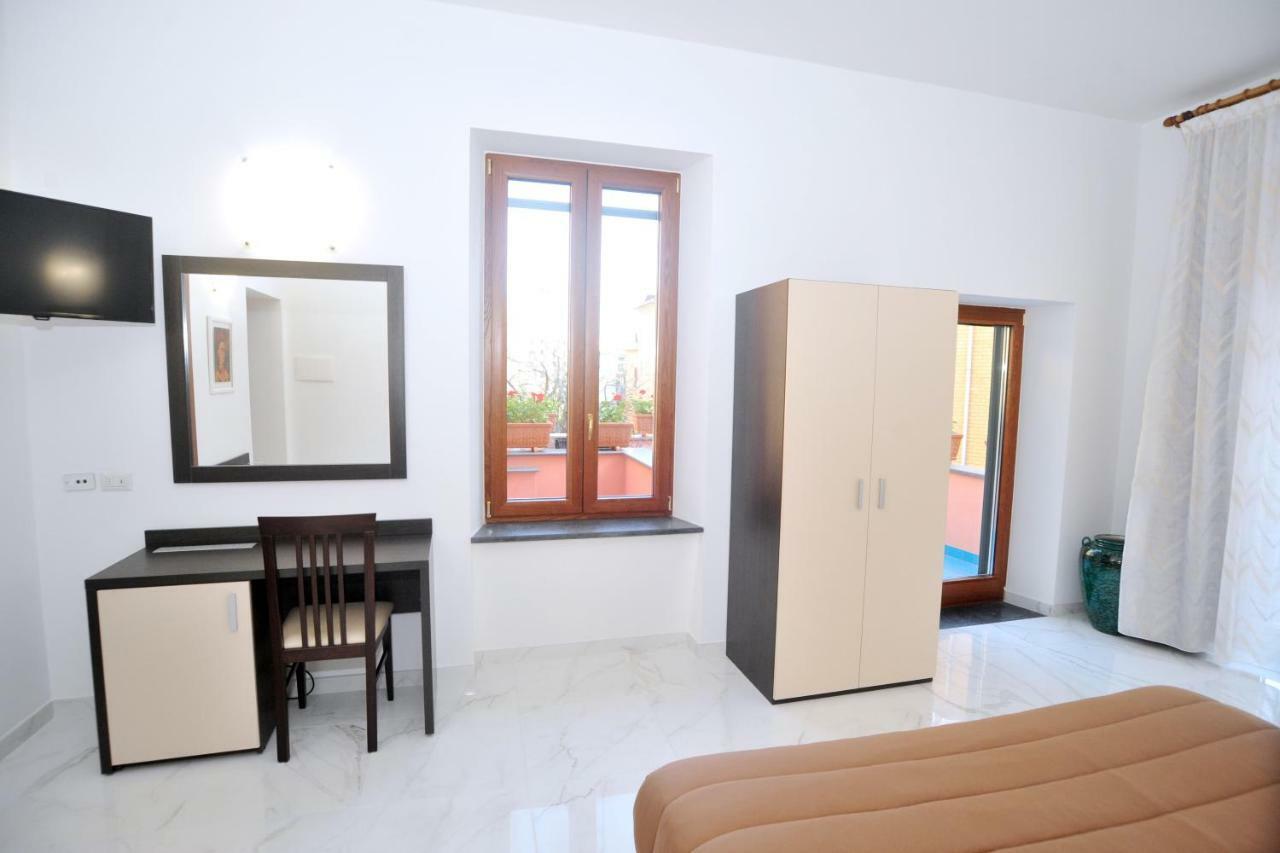 مايوري Dipino Accommodation المظهر الخارجي الصورة